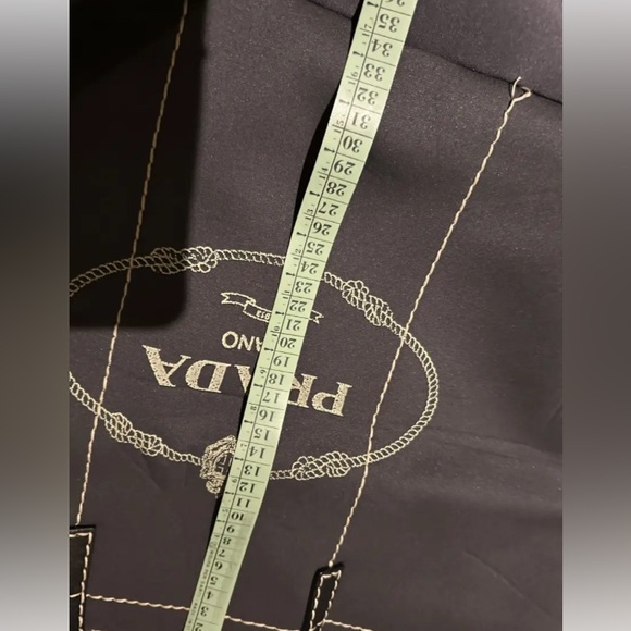 EUC vintage Prada Classic Monogram Logo tote - Picture 8 of 9